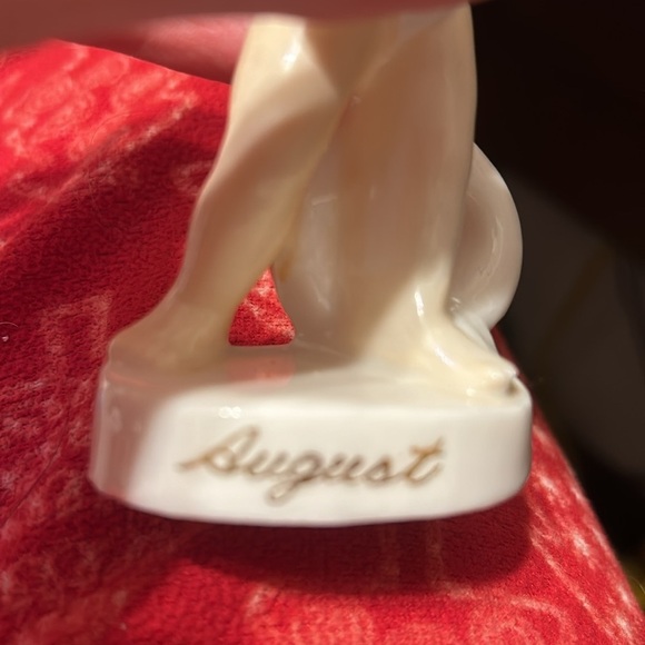 Vintage Japanese Ceramic Porcelain August Birth Month Angel - Picture 5 of 5